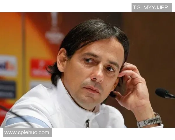 2025年足球排行榜前十球星揭秘 谁是当今足坛最强者 2025年足球排行榜前十球星揭秘 谁是当今足坛最强者