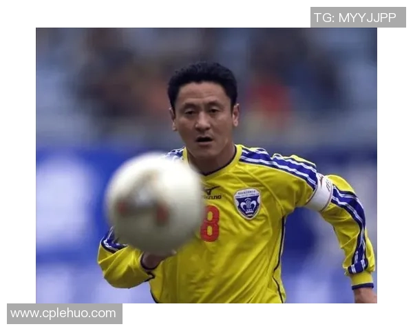 2010年退役足球明星回顾:传奇球员告别绿茵场的辉煌时刻 2010年退役足球明星回顾:传奇球员告别绿茵场的辉煌时刻