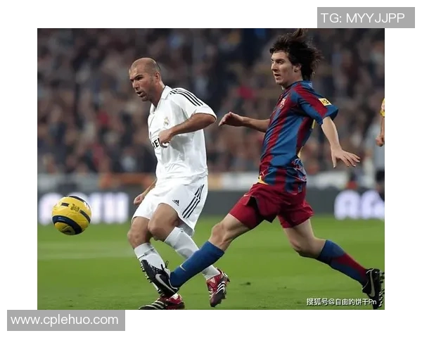 大罗背后支持者是谁的防线 揭秘其顶级后卫搭档的独特贡献