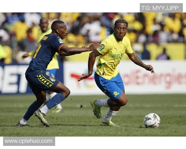 七十年代足球冷门球星的崛起与失落:历史中的隐形传奇 七十年代足球冷门球星的崛起与失落:历史中的隐形传奇