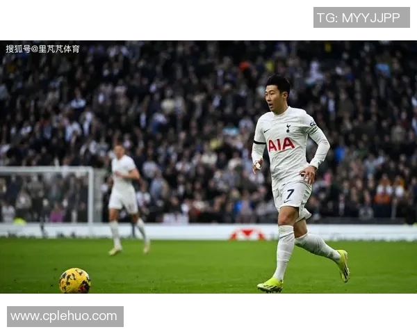 韩国足球代表人物孙兴慜的辉煌历程与影响力解析